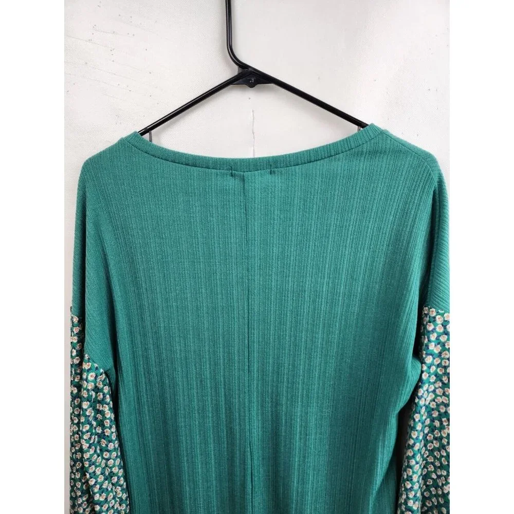 White Birch Green Floral Puff Sleeve Ribbed Knit BOHO Tunic Top Medium - Picture 8 of 8